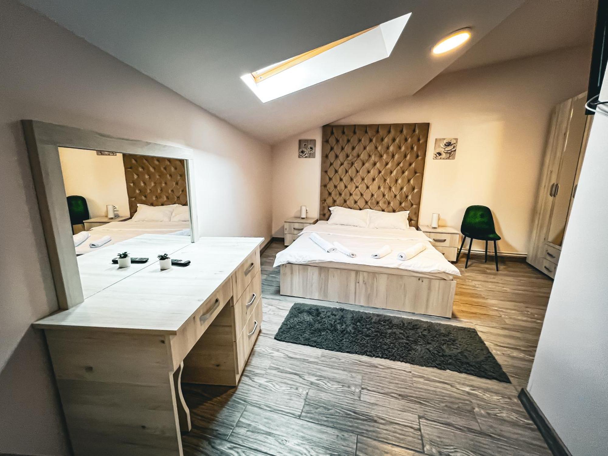 Splendor Boutique Pitesti Bagian luar foto